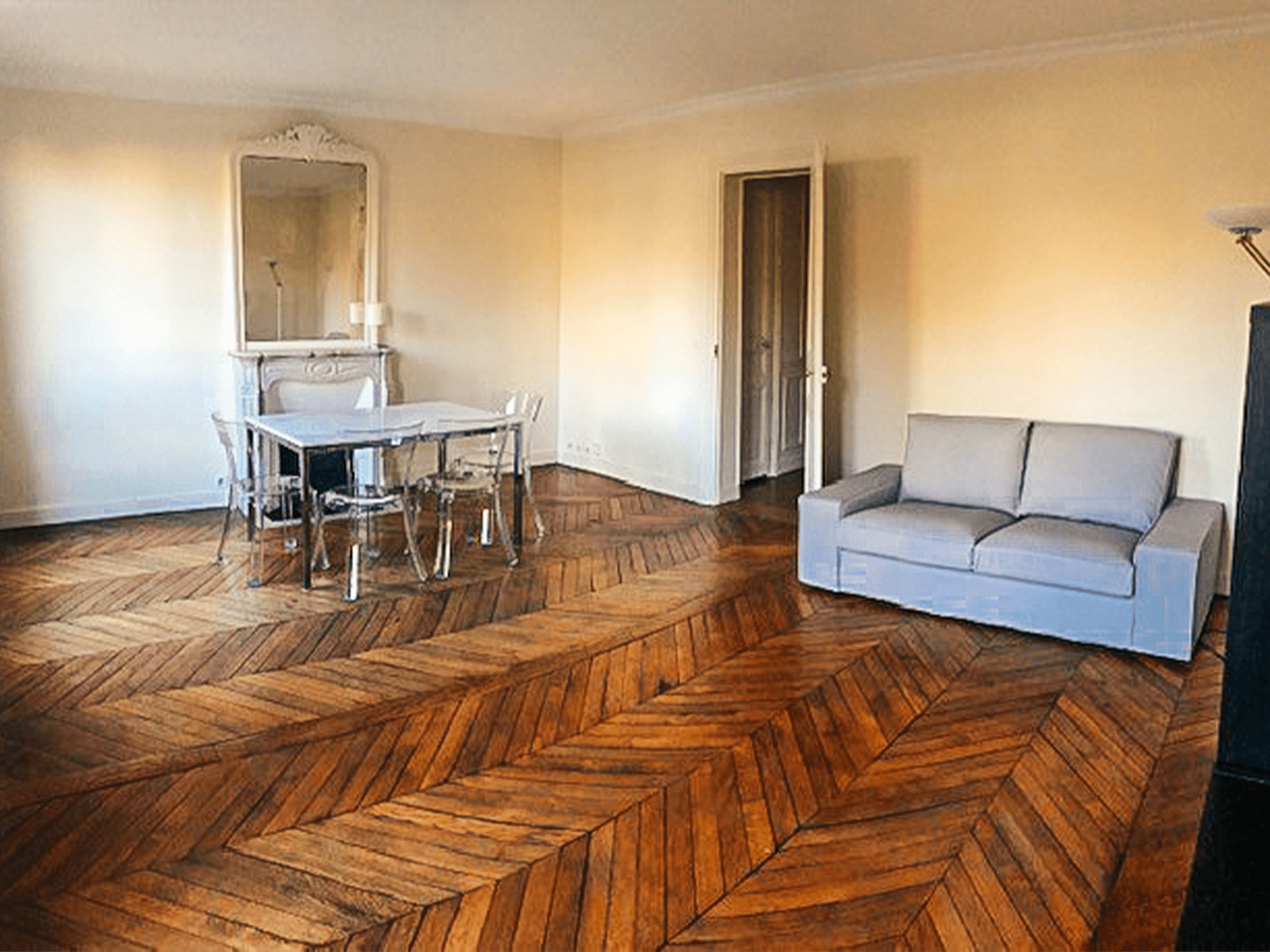 Boulevard de Rochechouart – 55m²